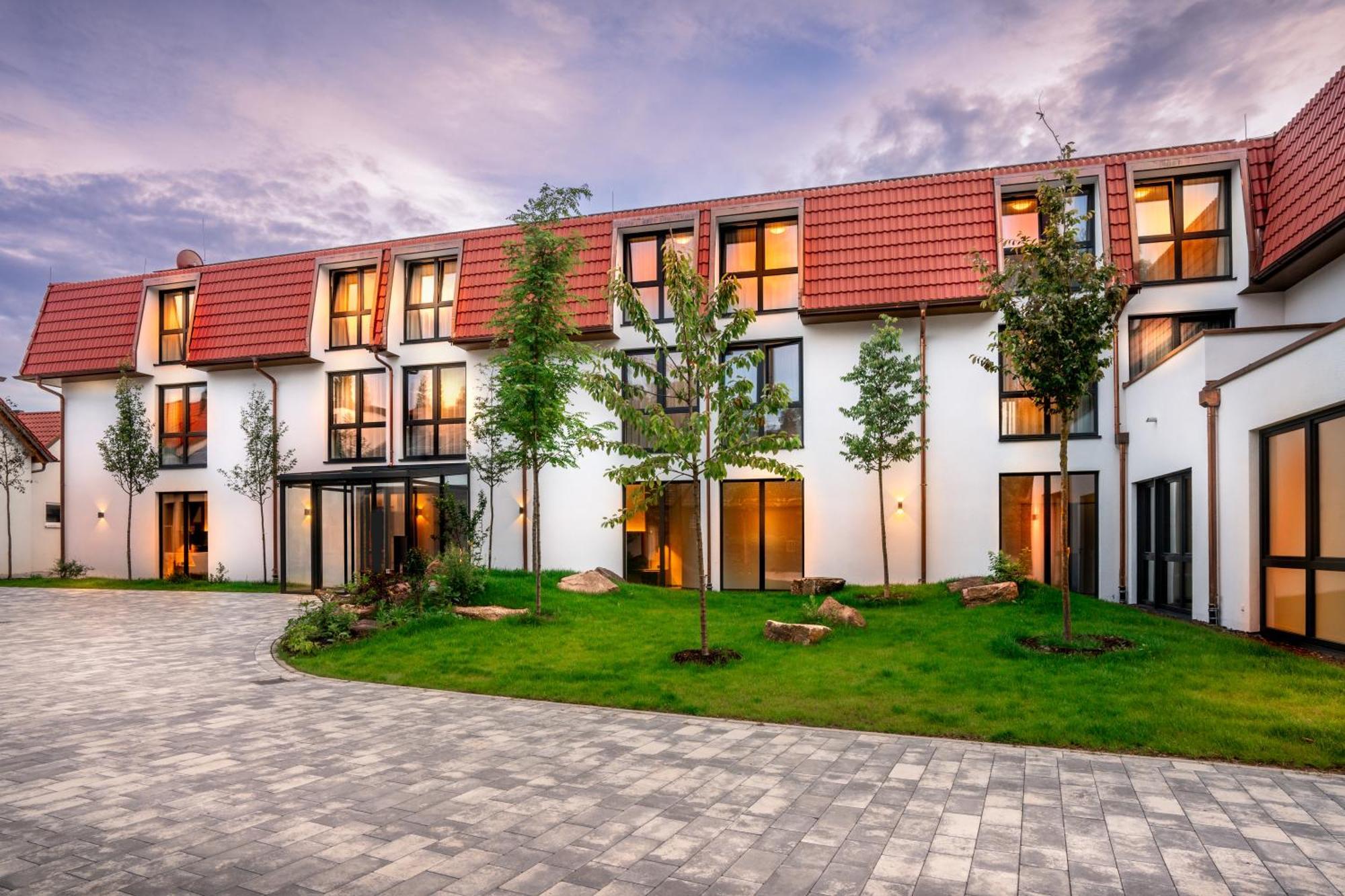 Landhotel Gruener Wald Neuhausen  المظهر الخارجي الصورة
